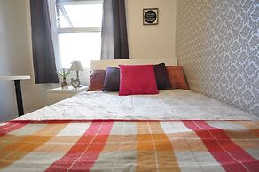 Old Nichol Guest Apartment