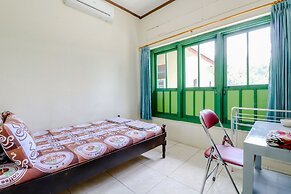 Bahagia Sederhana Home Stay - Hostel