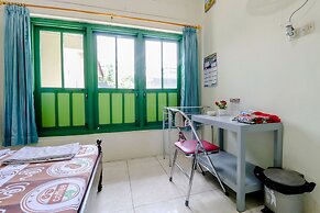 Bahagia Sederhana Home Stay - Hostel