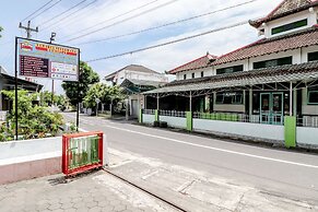 Bahagia Sederhana Home Stay - Hostel