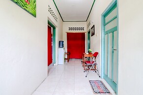 Bahagia Sederhana Home Stay - Hostel