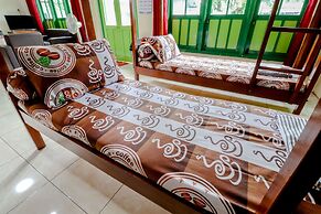 Bahagia Sederhana Home Stay - Hostel