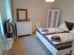 ApartOne