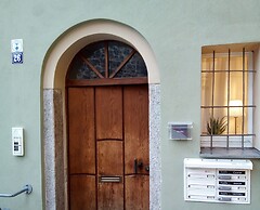 ApartOne