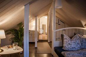 ApartOne