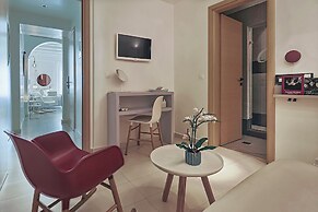 Glaros Petit Hotel