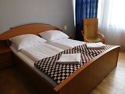 Korona Guest Rooms