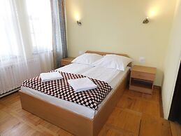 Korona Guest Rooms