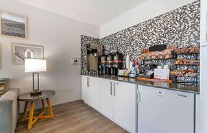 Extended Stay America Suites - Portland - East