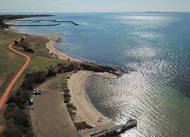 Dylene Caravan Park - 2 Br Family Cabin With Air