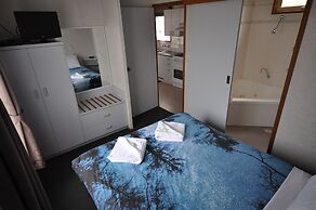 Dylene Caravan Park - 2 Br Family Cabin With Air