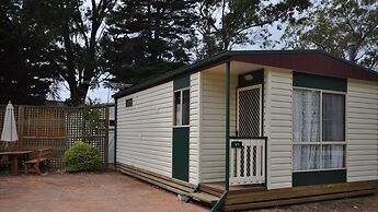 Dylene Caravan Park - 2 Br Family Cabin With Air