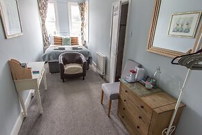 Harbour Heights Guest House