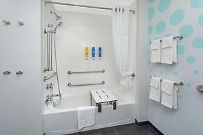 Tru by Hilton Salt Lake City Midvale