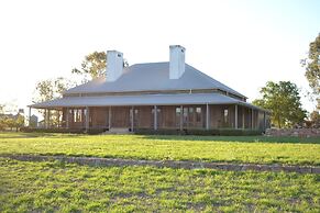 Yarrabandai Creek Homestead
