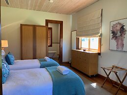 Yarrabandai Creek Homestead