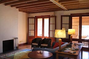 Yarrabandai Creek Homestead