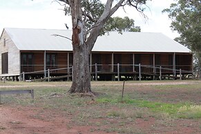 Yarrabandai Creek Homestead
