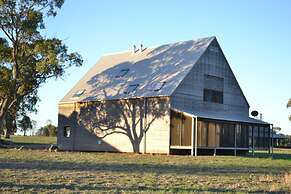 Yarrabandai Creek Homestead