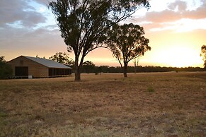 Yarrabandai Creek Homestead