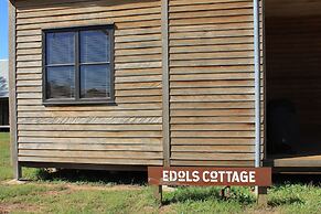 Yarrabandai Creek Homestead