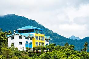 After Hill Greenhouse Resort