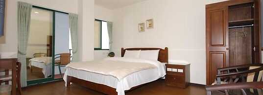 After Hill Greenhouse Resort