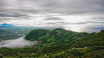 After Hill Greenhouse Resort