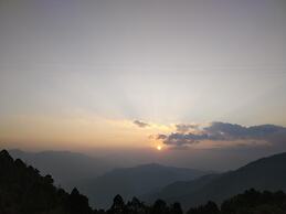 High Ground Inn and Rooftop Restaurant