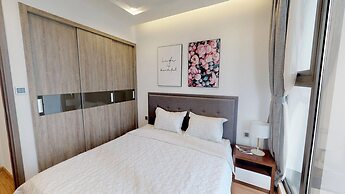 Luxury Apartment in Vinhomes Metropolis