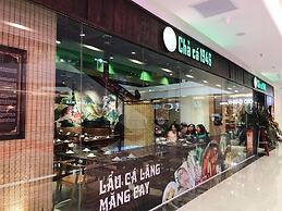 Luxury Apartment in Vinhomes Metropolis