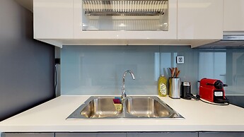 Luxury Apartment in Vinhomes Metropolis