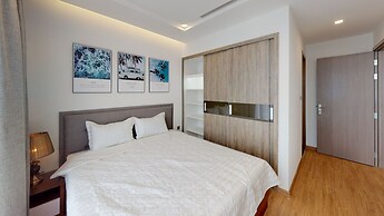 Luxury Apartment in Vinhomes Metropolis