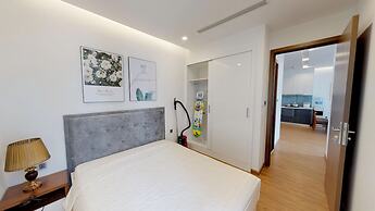 Luxury Apartment in Vinhomes Metropolis