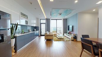 Luxury Apartment in Vinhomes Metropolis