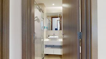 Luxury Apartment in Vinhomes Metropolis