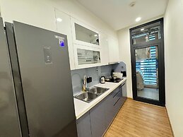 Luxury Apartment in Vinhomes Metropolis