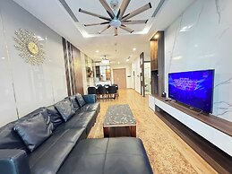 Luxury Apartment in Vinhomes Metropolis