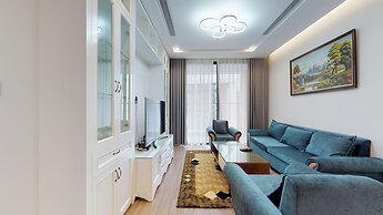 Luxury Apartment in Vinhomes Metropolis