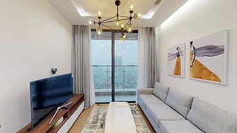 Luxury Apartment in Vinhomes Metropolis