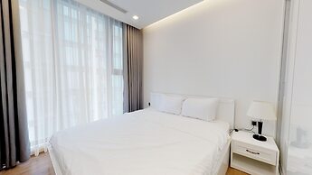 Luxury Apartment in Vinhomes Metropolis