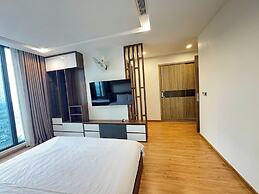 Luxury Apartment in Vinhomes Metropolis