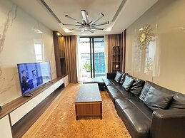 Luxury Apartment in Vinhomes Metropolis