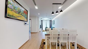Luxury Apartment in Vinhomes Metropolis
