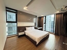 Luxury Apartment in Vinhomes Metropolis