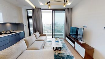 Luxury Apartment in Vinhomes Metropolis