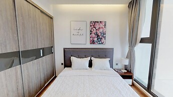 Luxury Apartment in Vinhomes Metropolis