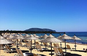 Hotel Lagouvardos Village