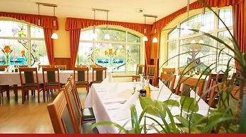 Hotel & Restaurant zur Linde