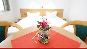 Hotel & Restaurant zur Linde